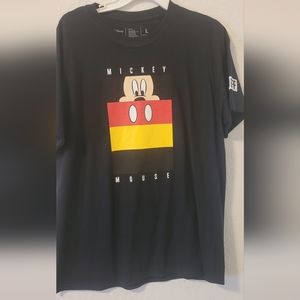 Brand new tshirt black size large.